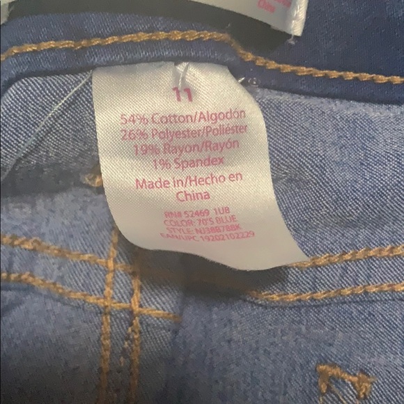 Jeans - Picture 2 of 2